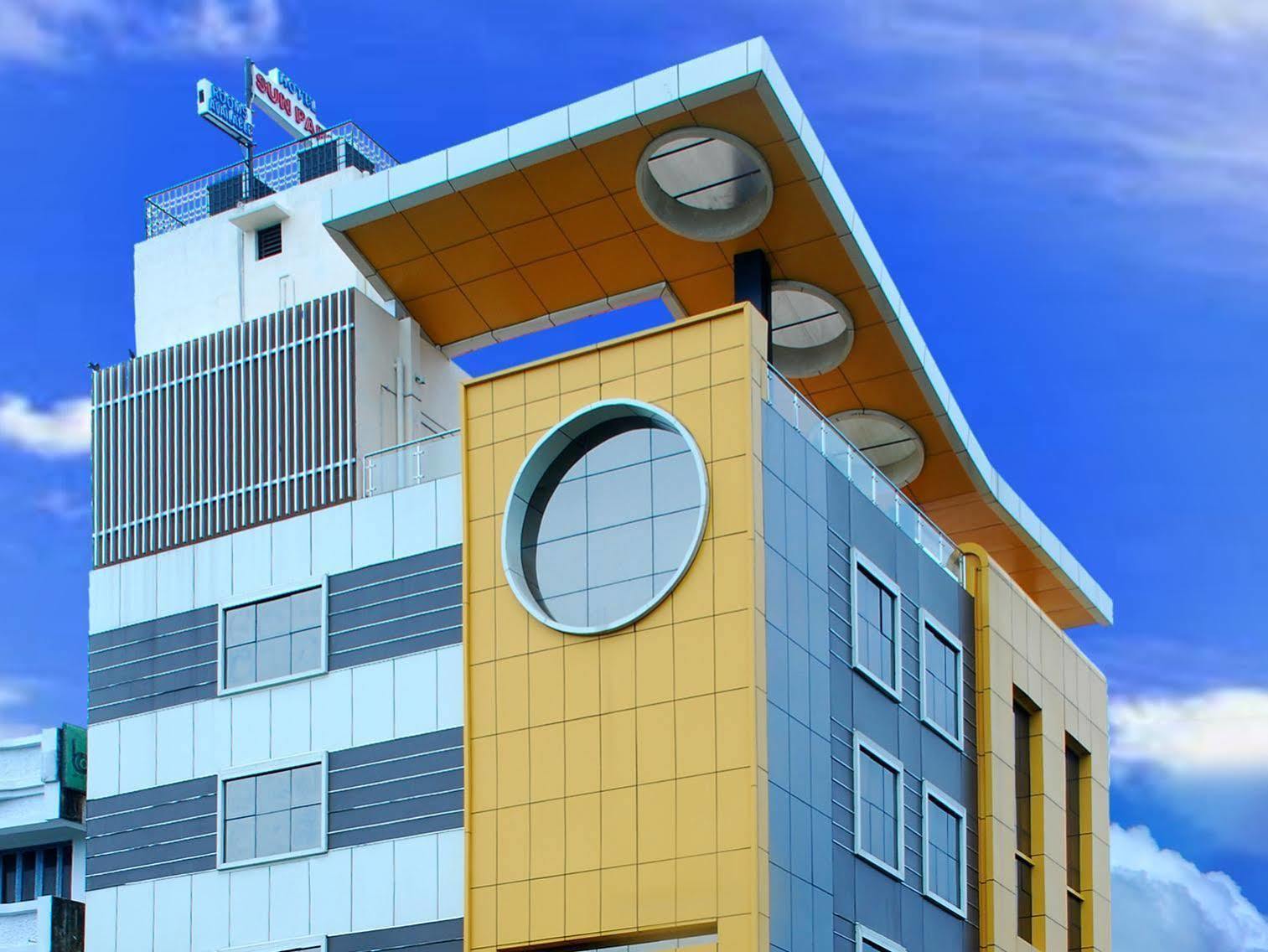 Hotel Sun Park Puducherry Zewnętrze zdjęcie