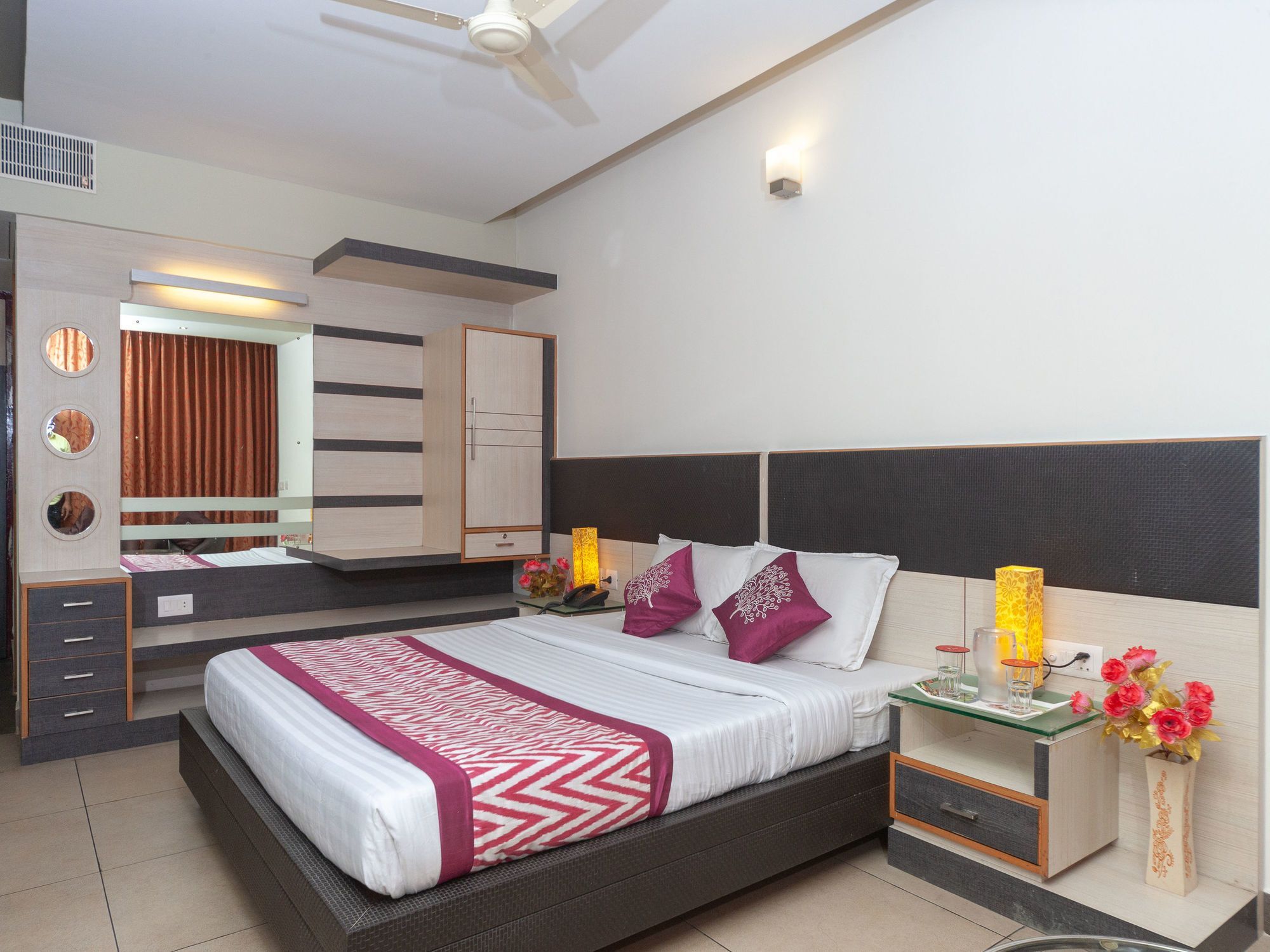 Hotel Sun Park Puducherry Zewnętrze zdjęcie